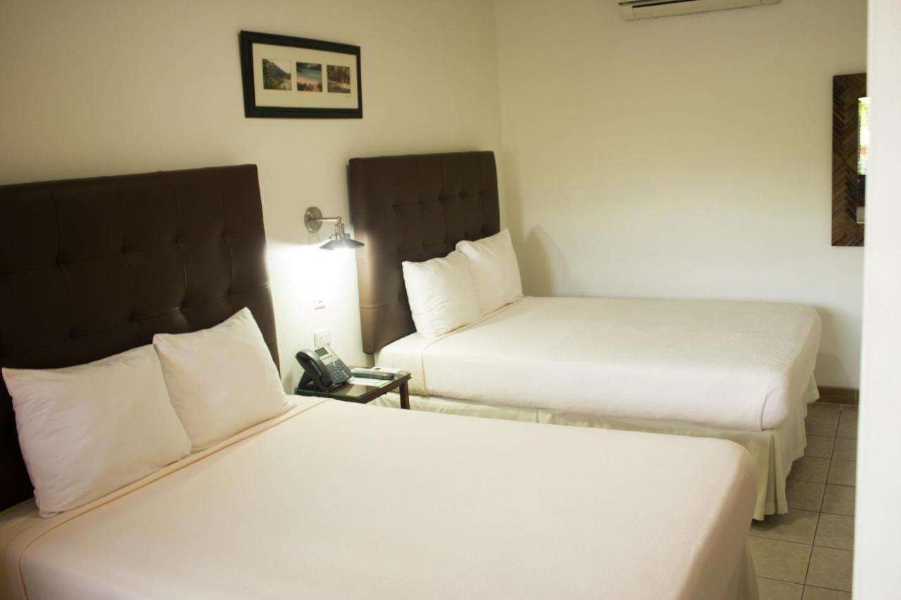 Altamont West Hotel Montego Bay Exteriör bild