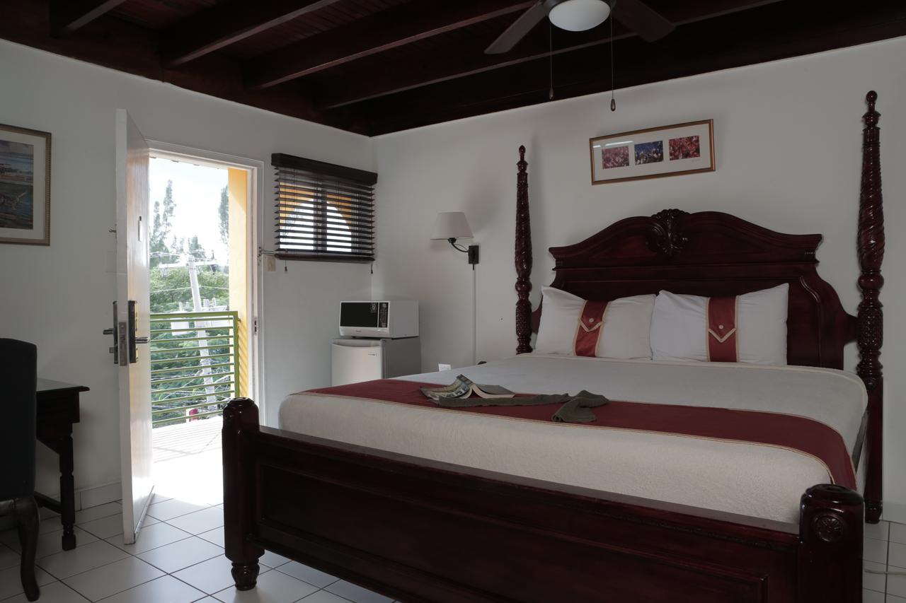 Altamont West Hotel Montego Bay Exteriör bild