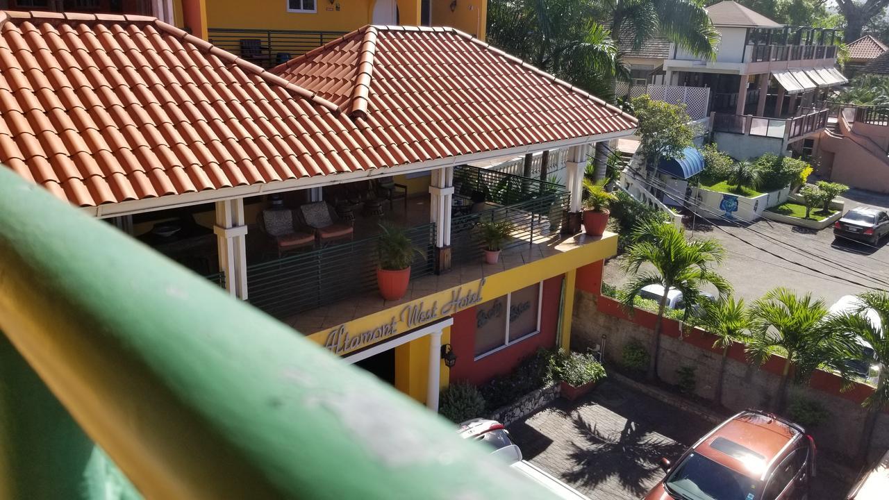 Altamont West Hotel Montego Bay Exteriör bild