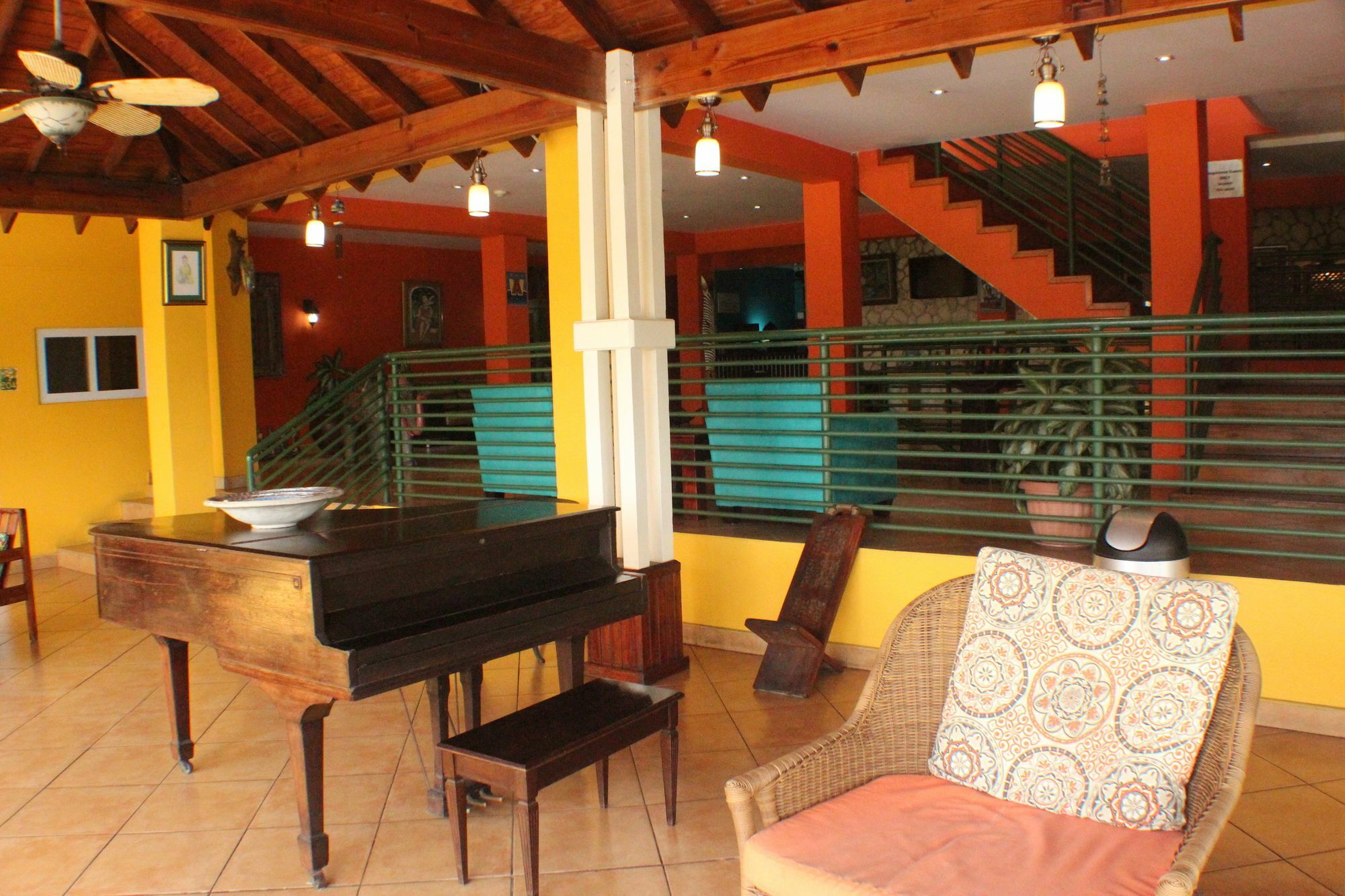 Altamont West Hotel Montego Bay Exteriör bild